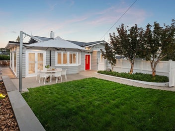 47 Pleasant Street, Onehunga, Auckland