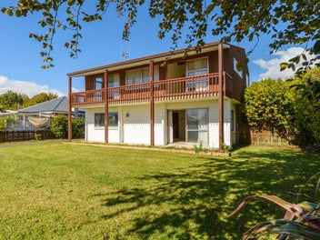88 Ngatai Road, Otumoetai, Tauranga