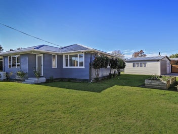 33 Neeve Road, Taradale, Napier