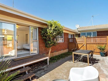 3/22 Camellia Place, Mount Roskill, Auckland