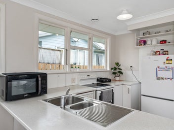 33 Henderson Crescent, Parkvale, Tauranga