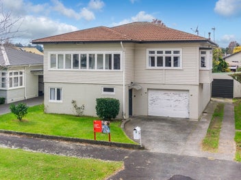 8 Bell Street, Hamilton East, Hamilton