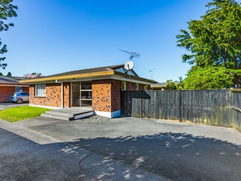 1/22 Beaumaris Way, Conifer Grove, Takanini