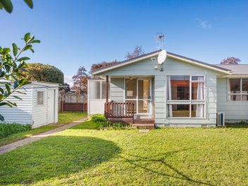 18 Amberley Avenue, Westbrook, Palmerston North