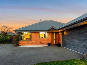 27 Ti Rakau Drive, Woolston, Christchurch