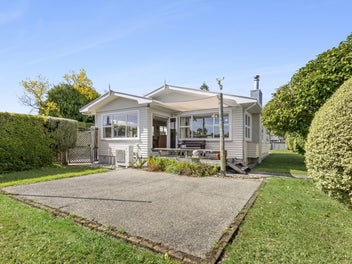 11 Clay Street, Motueka