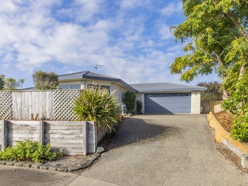 34 Monarch Place, Paraparaumu Beach, Paraparaumu