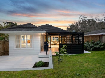 1/27 Gazelle Avenue, Beach Haven, Auckland
