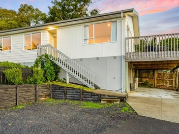 27 Danube Lane, Glen Eden, Auckland