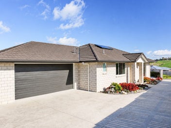 157 Ballintoy Park Drive, Welcome Bay, Tauranga