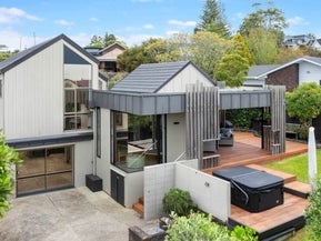 6 Trident Place, Shelly Park, Auckland