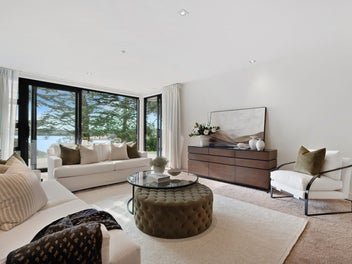 15/258 Hurstmere Road, Takapuna, Auckland