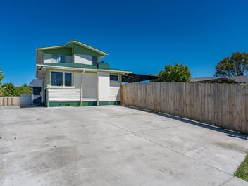 29 Deanwell Avenue, Deanwell, Hamilton