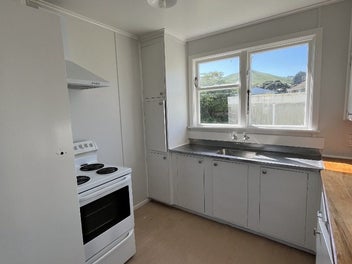 10 Westmeath Street, Waitangirua, Porirua