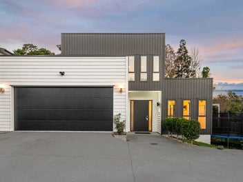 16B Capricorn Place, Browns Bay, Auckland