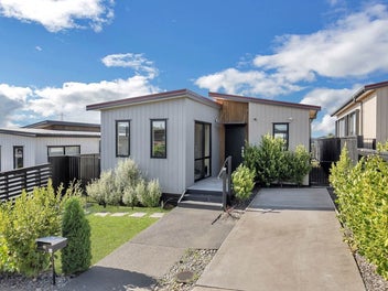 18 Canna Street, Totara Park, Auckland