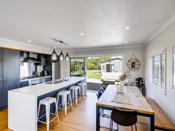 5 Sheehan Street, Bay View, Napier