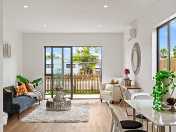 20A Fairdene Avenue, Henderson, Auckland