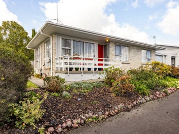 12A Millar Place, Nawton, Hamilton