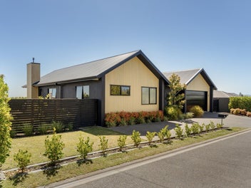 4 RABY LANE, Pyes Pa, Tauranga