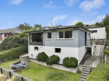 485 Kaikorai Valley Road, Bradford, Dunedin