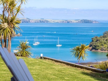 25 Delamore Drive, Oneroa, Waiheke Island