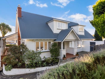 74 Donald Street, Karori, Wellington