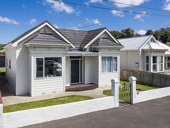 16 Chambers Street, North East Valley, Dunedin