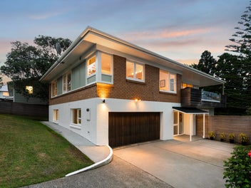 4 McDowell Crescent, Hillcrest, Auckland