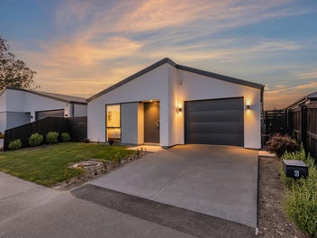 6 Horoeka Street, Avonhead, Christchurch