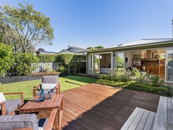 9 Warwick Avenue, Westmere, Auckland