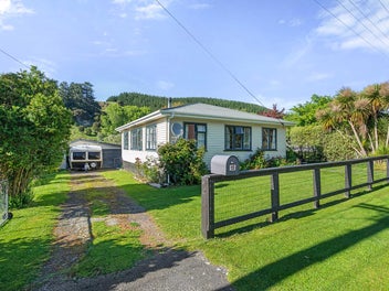 15 Blackhill Road, Tinui