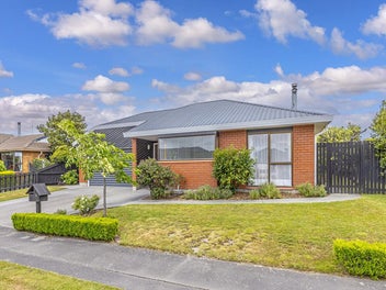 4 Sunbeam Place, Halswell, Christchurch