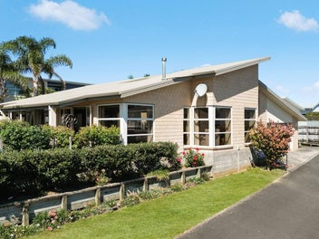 64A Rototuna Road, Rototuna, Hamilton