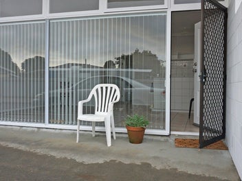 6/72 QUEEN ST WEST, Levin
