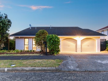 28 Mercury Way, Whitby, Porirua