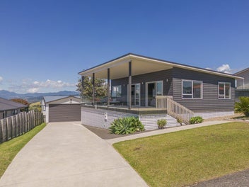 129 Centennial Drive, Whitianga, Whitianga