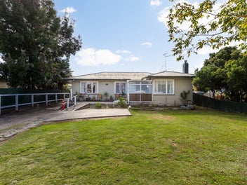 6 Wordsworth Crescent, Maraenui, Napier