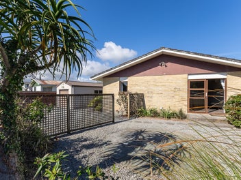 91 Rangiuru Road, Otaki Beach, Otaki