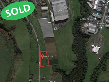 42 Retreat Drive, Mangere, Auckland