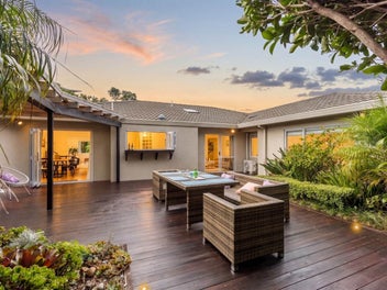 20 Penguin Drive, Murrays Bay, Auckland