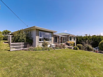 73 Church Street, Riverton