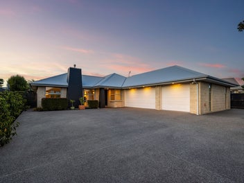 5 Foresters Crescent, Parklands, Christchurch
