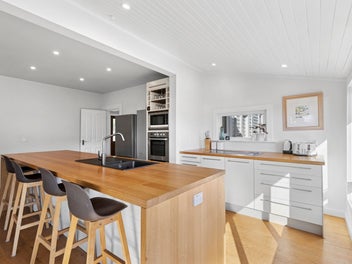 39 Mount Pleasant Avenue, Beachville, Nelson