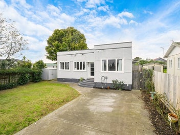 1/31 Thomas Road, Mangere, Auckland