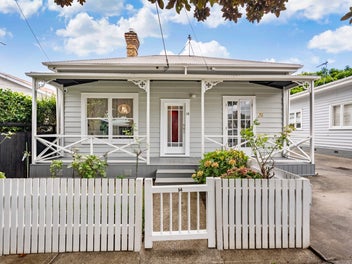 14 Cardwell Street, Onehunga, Auckland