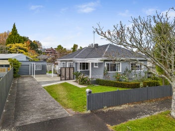 6 Vectis Road, Hillcrest, Hamilton