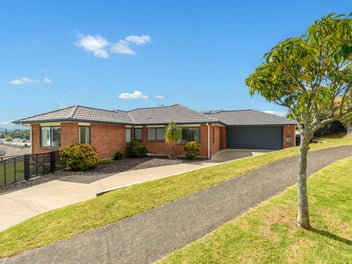 27 Amy Place, Pyes Pa, Tauranga