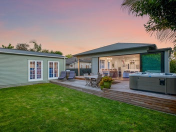1019 Great North Road, Point Chevalier, Auckland