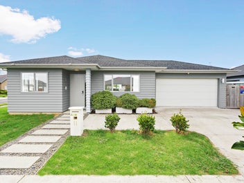 11 Peerless Avenue, Takanini, Auckland